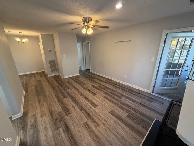 600 Audubon Lake Drive 6b22, Durham, NC 27713