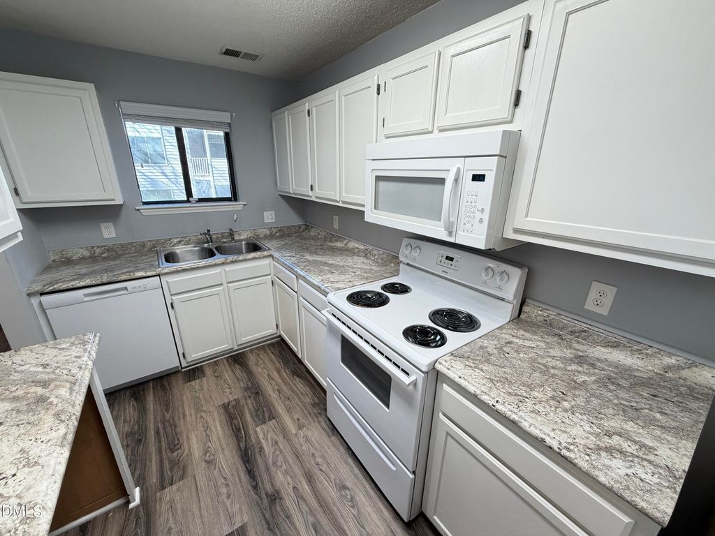 600 Audubon Lake Drive 6b22, Durham, NC 27713