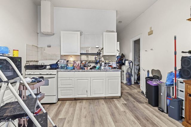 2632 5th Avenue, Troy, NY 12180