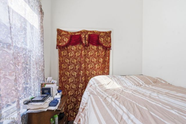 2632 5th Avenue, Troy, NY 12180