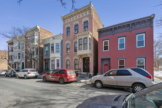 2632 5th Avenue, Troy, NY 12180
