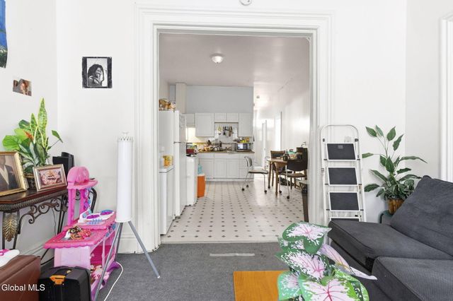 2632 5th Avenue, Troy, NY 12180