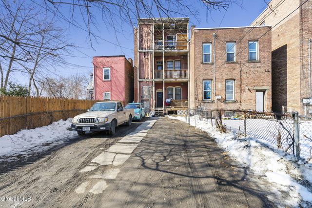 2632 5th Avenue, Troy, NY 12180