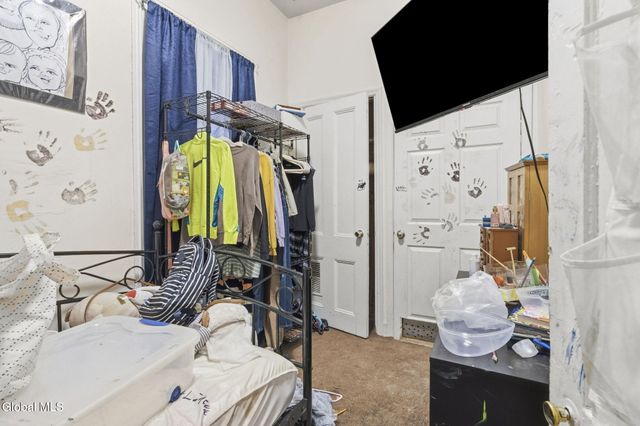 2632 5th Avenue, Troy, NY 12180