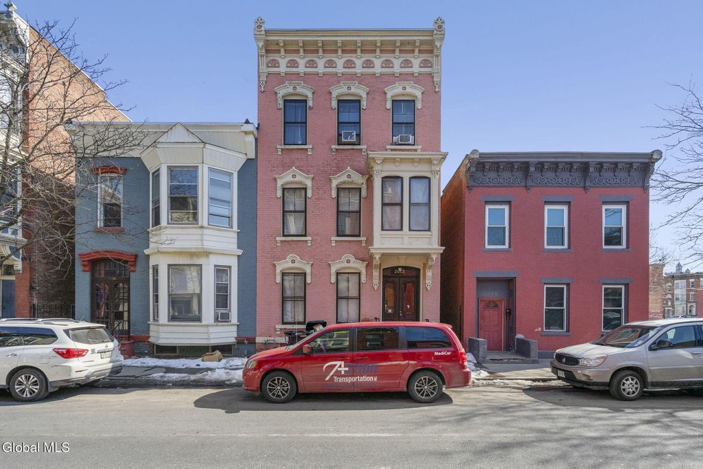 2632 5th Avenue, Troy, NY 12180