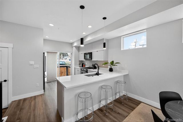 3401 W 63rd Place, Denver, CO 80221