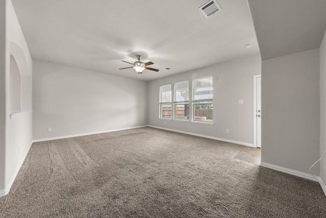 1000 Farm Creek CV, Hutto, TX 78634