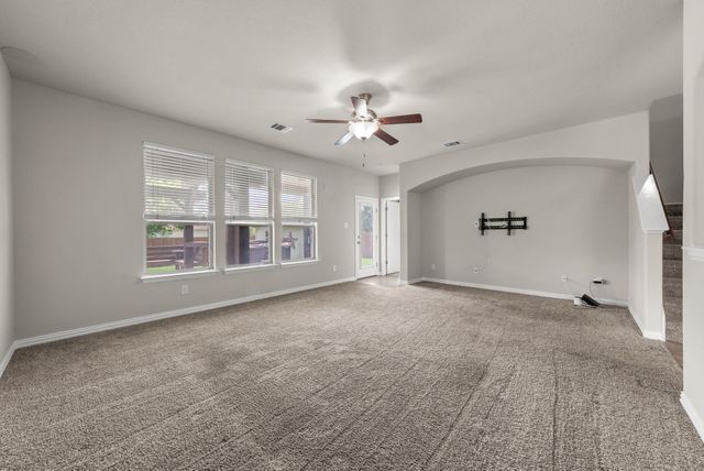 1000 Farm Creek CV, Hutto, TX 78634