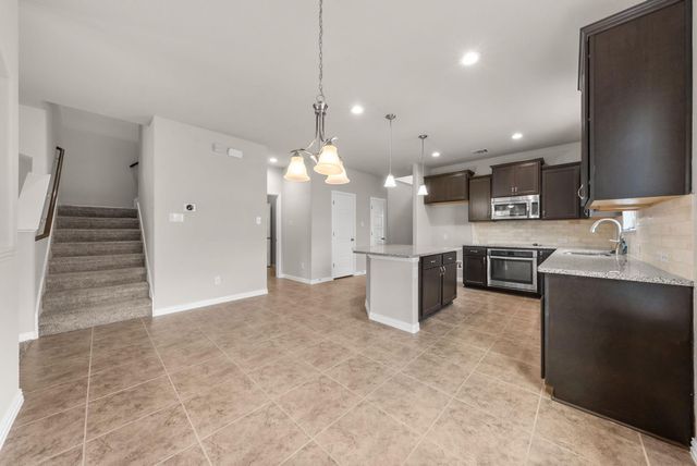 1000 Farm Creek CV, Hutto, TX 78634