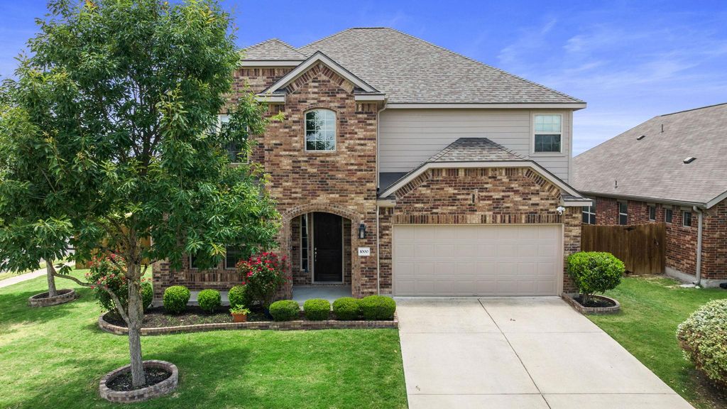 1000 Farm Creek CV, Hutto, TX 78634