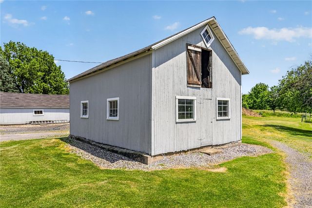 364 Island Cottage Road, Greece, NY 14612