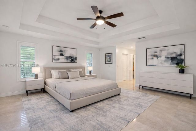 3744 Oak Ridge Cir, Weston, FL 33331