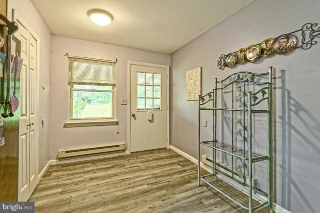 96 HUNTINGTON DR, Southampton, NJ 08088