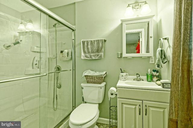 96 HUNTINGTON DR, Southampton, NJ 08088