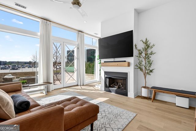 630 Heatherden Avenue, Fayetteville, GA 30214