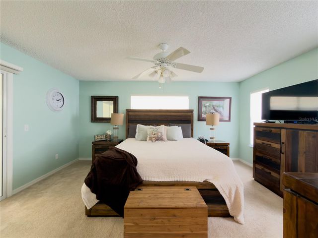 32676 OAK PARK DRIVE, Leesburg, FL 34748