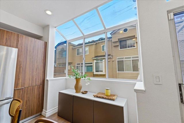 1172 La Rochelle Terrace C, Sunnyvale, CA 94089
