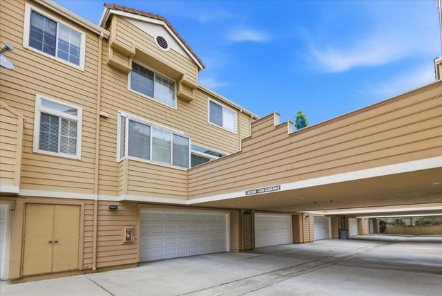 1172 La Rochelle Terrace C, Sunnyvale, CA 94089