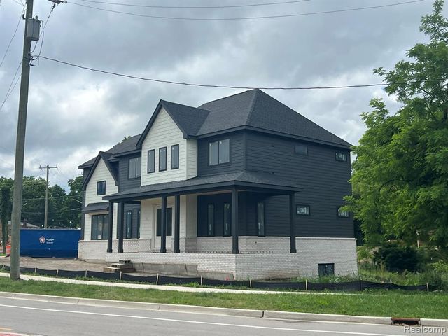 8065 Third Street, Dexter, MI 48130