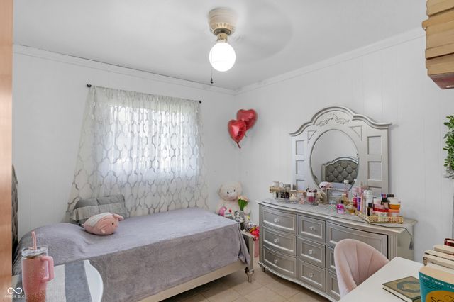 157 E Hill Valley Drive, Indianapolis, IN 46227