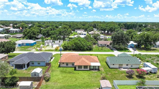 4317 Leaf Road, Sebring, FL 33875