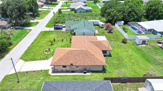 4317 Leaf Road, Sebring, FL 33875