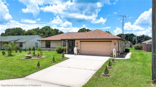 4317 Leaf Road, Sebring, FL 33875