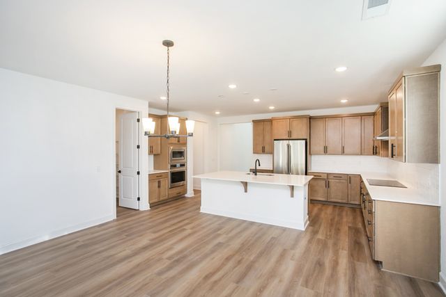 126 West Cassa Way, Mount Juliet, TN 37122