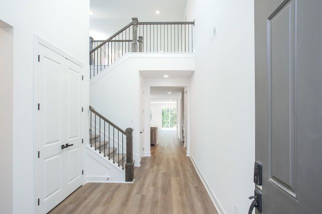 126 West Cassa Way, Mount Juliet, TN 37122