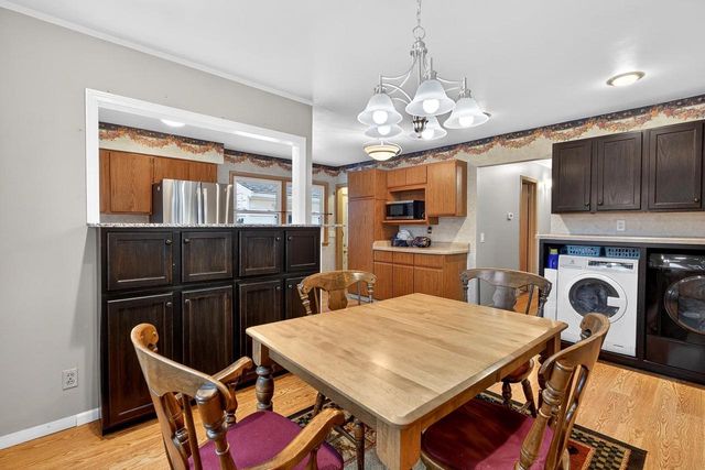 4313 School Road, Madison, WI 53704