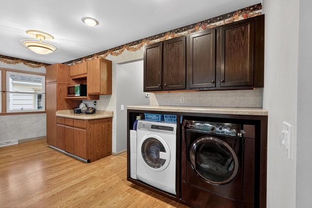 4313 School Road, Madison, WI 53704