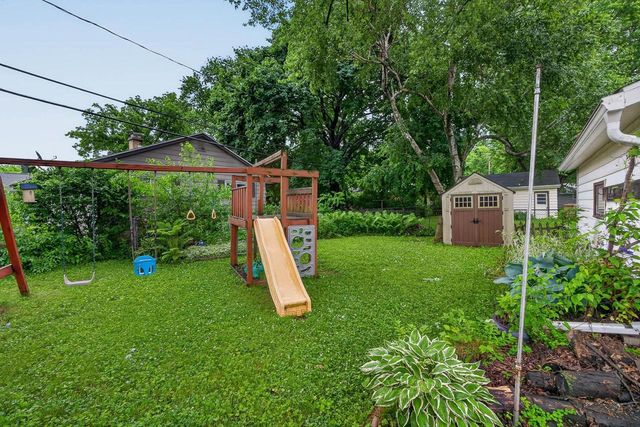 4313 School Road, Madison, WI 53704