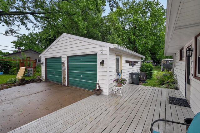 4313 School Road, Madison, WI 53704