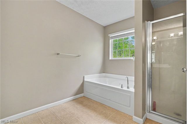 4523 Northledge Court, Copley, OH 44321