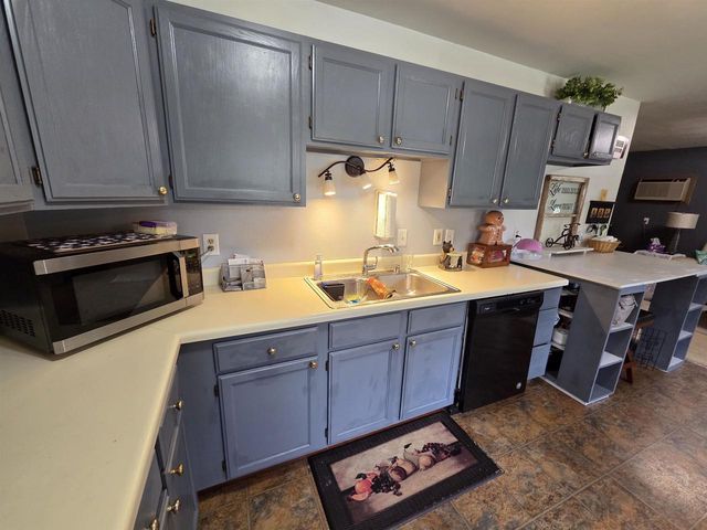 419-423 E Franklin Street, Portage, WI 53901