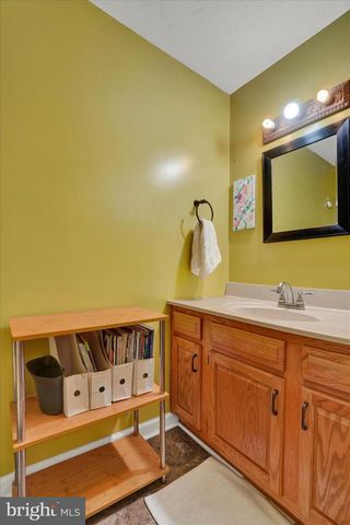 1790 MOUNT ZION RD, York, PA 17406