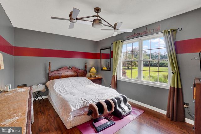1790 MOUNT ZION RD, York, PA 17406