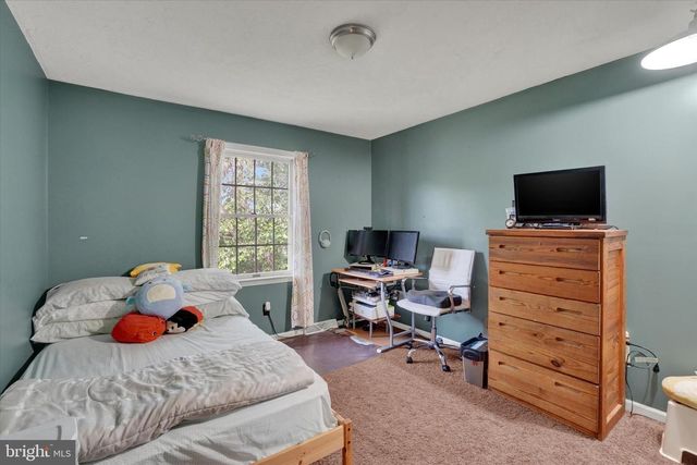 1790 MOUNT ZION RD, York, PA 17406