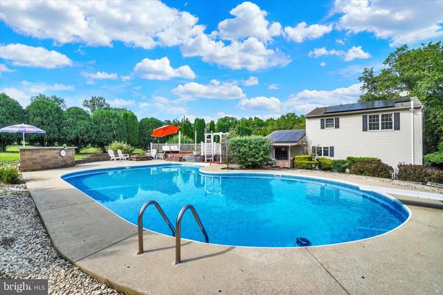 1790 MOUNT ZION RD, York, PA 17406