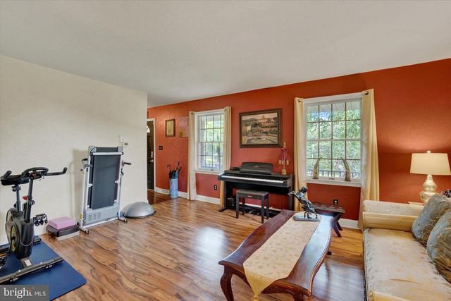 1790 MOUNT ZION RD, York, PA 17406
