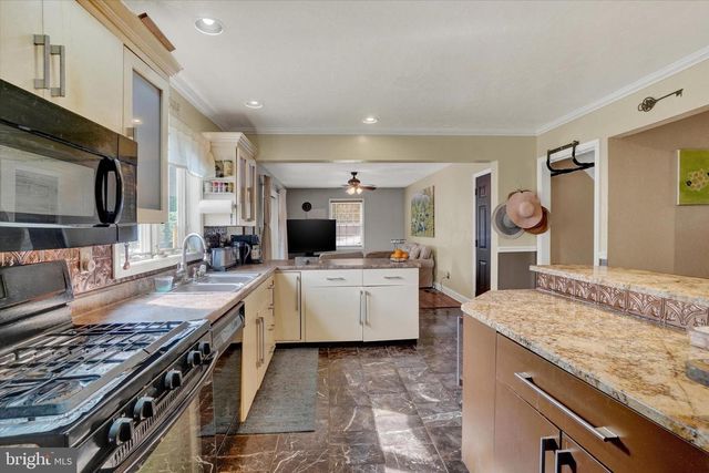 1790 MOUNT ZION RD, York, PA 17406