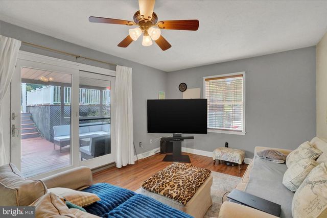 1790 MOUNT ZION RD, York, PA 17406