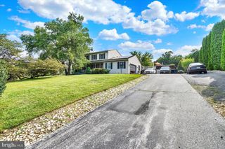 1790 MOUNT ZION RD, York, PA 17406
