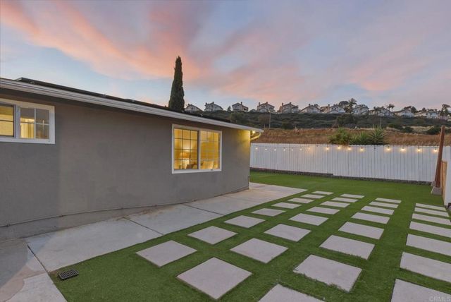 9854 Ivanho Street, Spring Valley, CA 91977
