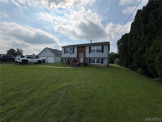 8418 Chestnut Ridge Road, Royalton, NY 14067