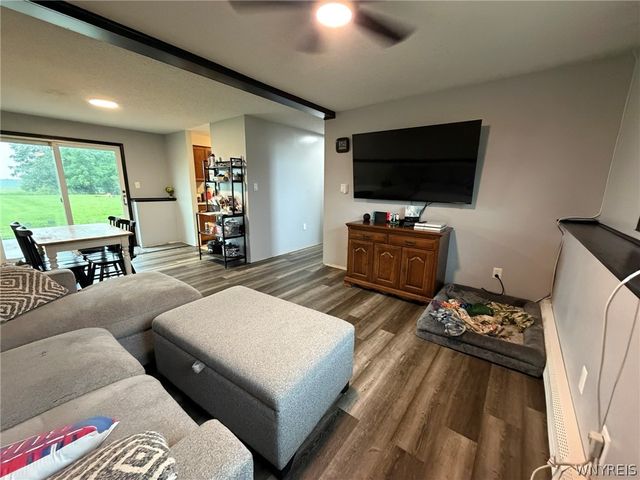 8418 Chestnut Ridge Road, Royalton, NY 14067