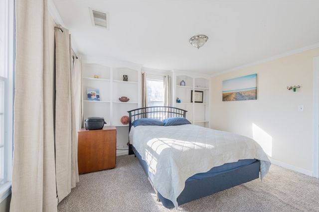 51 Kathleen Dr, Plymouth, MA 02360