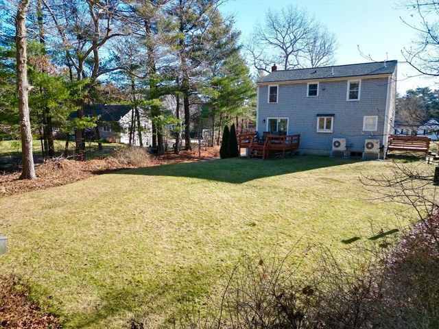 51 Kathleen Dr, Plymouth, MA 02360