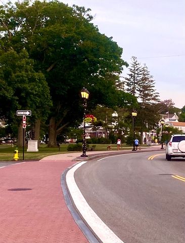 51 Kathleen Dr, Plymouth, MA 02360