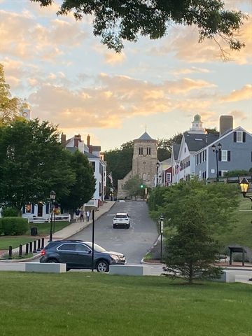 51 Kathleen Dr, Plymouth, MA 02360